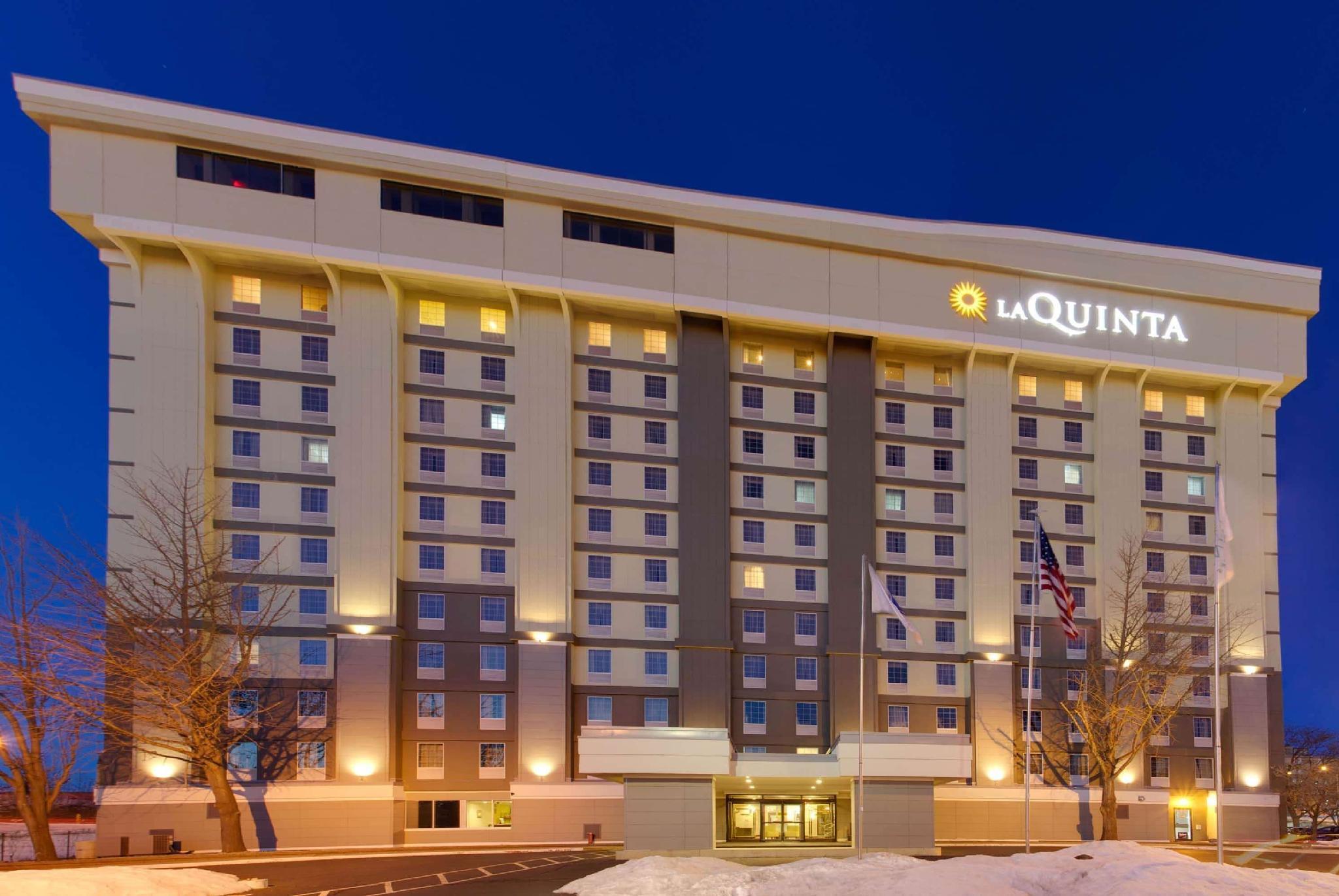 La Quinta By Wyndham Springfield Otel Dış mekan fotoğraf