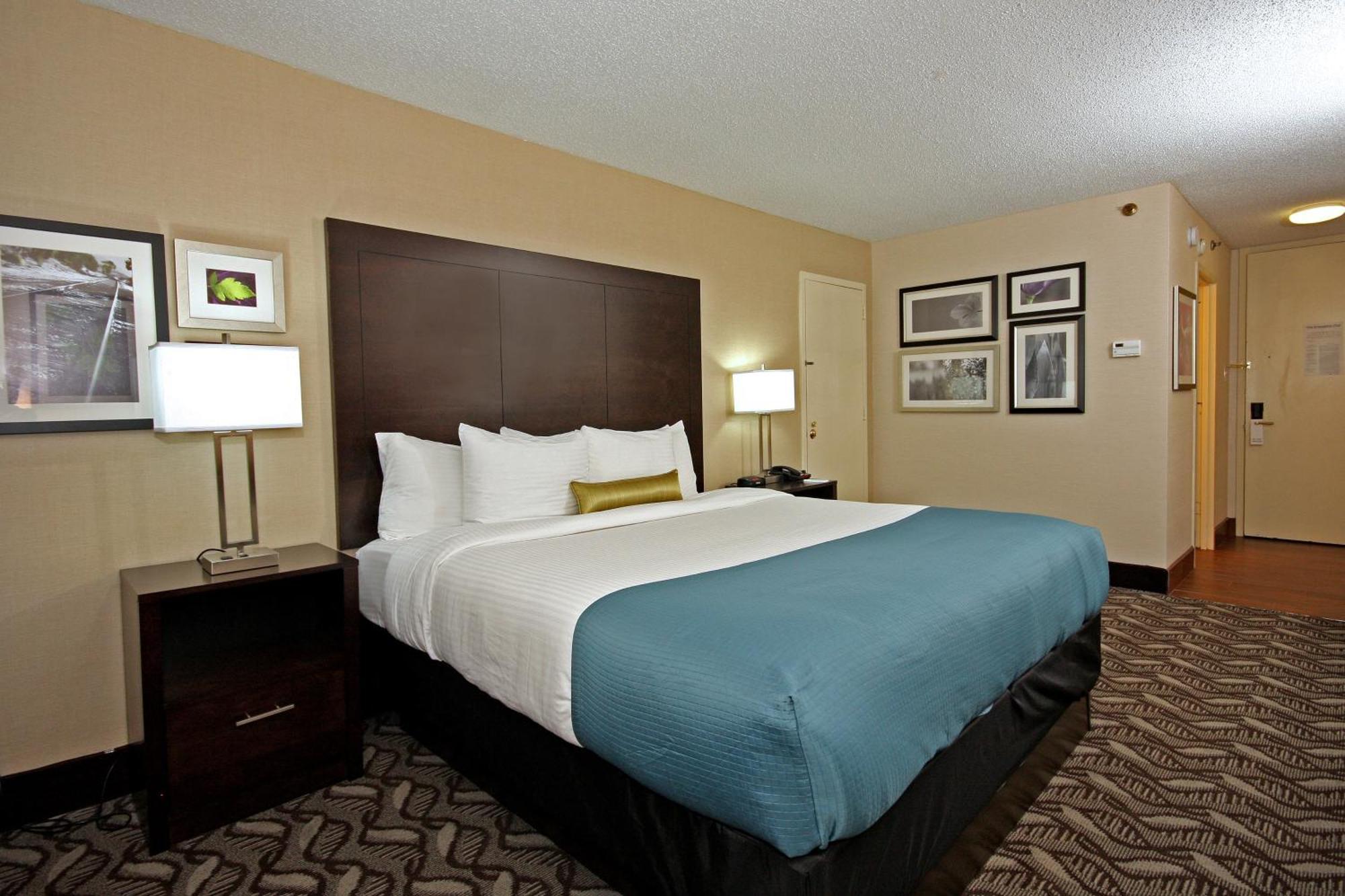 La Quinta By Wyndham Springfield Otel Dış mekan fotoğraf